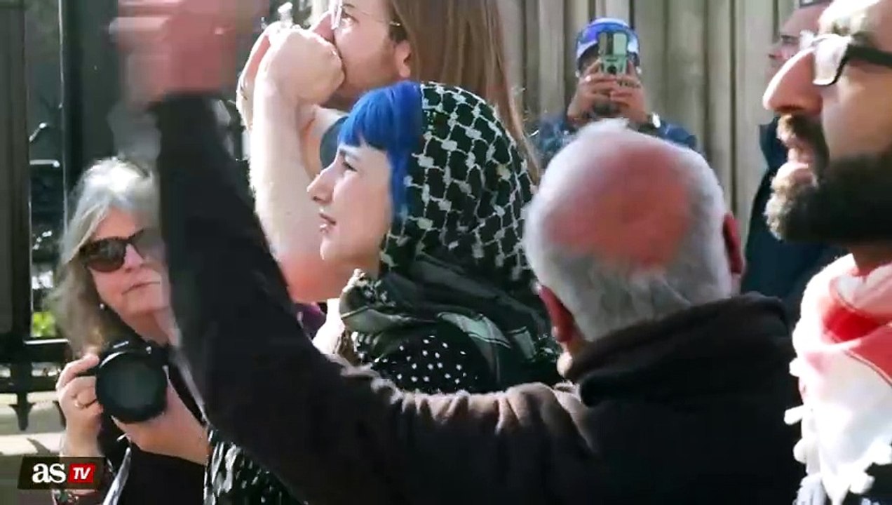 Pro-Palestinian demonstrator climbs London's Big Ben as crowds watch