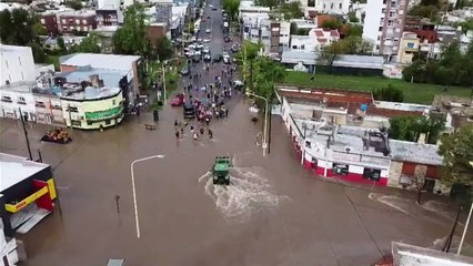 Inundações deixam dez mortos em Bahía Blanca, no sul da província de Buenos Aires