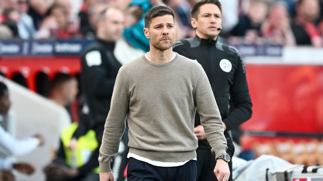 Xabi Alonso verliert Spiel und Wirtz: 'Scheiß-Tag für uns'