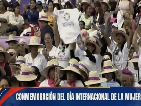 Presidente Nicolás Maduro: En los próximos días inauguraremos 26 unidades de salud integral