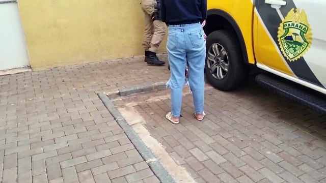 Chama o Conselho Tutelar! Adolescente de 15 anos é apreendida com 350 cigarros eletrônicos