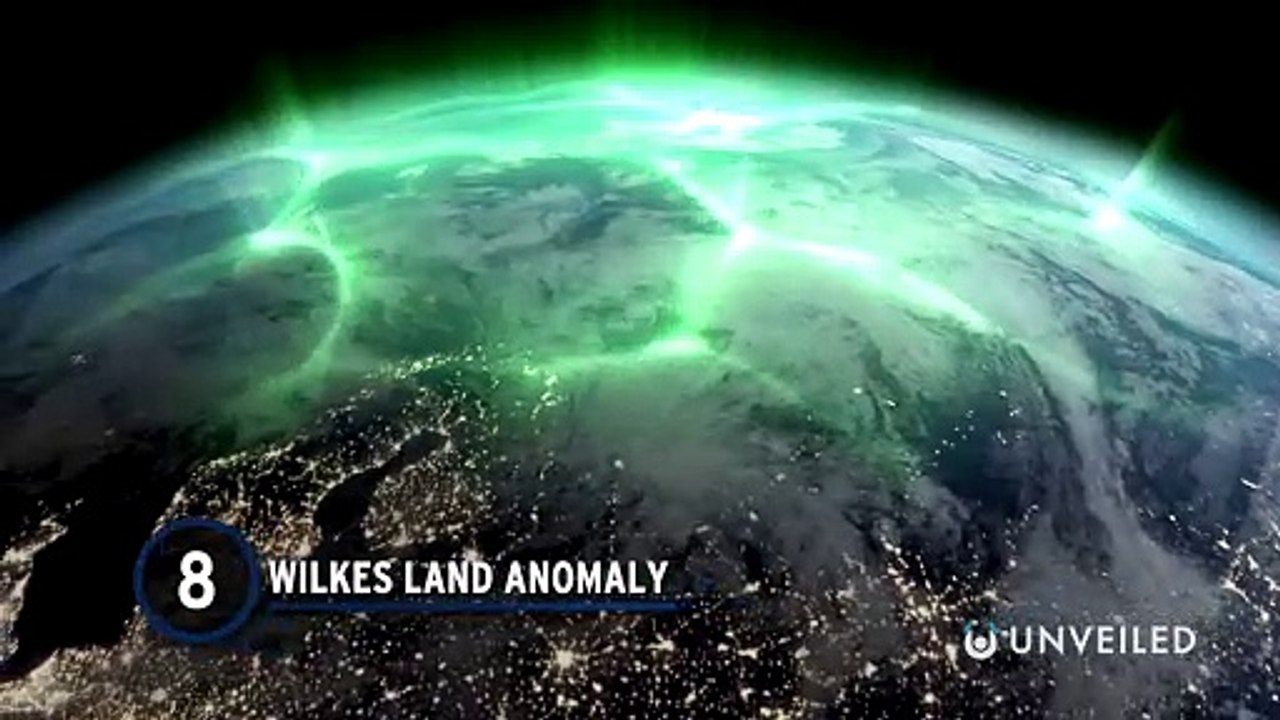 13 Bizarre Discoveries In Antarctica