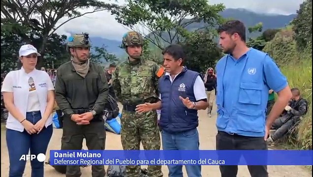 Liberan a 29 policías y militares retenidos desde el jueves en el suroeste de Colombia