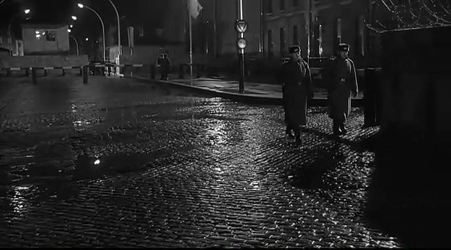 the spy who came in from the cold / 1965 spy thriller richard burton