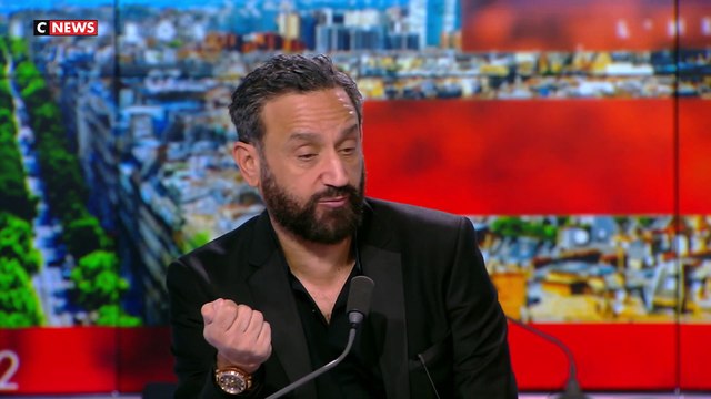 Rédacteur en chef à Marianne, Hadrien Mathoux dérape et compare Cyril Hanouna aux frères Kouachi, terroristes islamistes qui ont massacré la rédaction de Charlie Hebdo