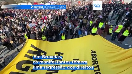 Centenas de milhares de manifestantes comemoram o Dia Internacional da Mulher
