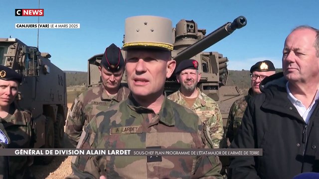Dans le Var, à Canjuers le plus grand camp militaire d'Europe, l'armée de terre française dévoile de nouveaux véhicules blindés