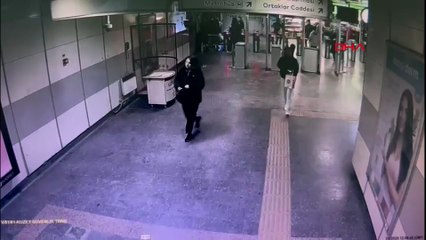 Ece Gürel'in metroya bindiği anların görüntüsü ortaya çıktı
