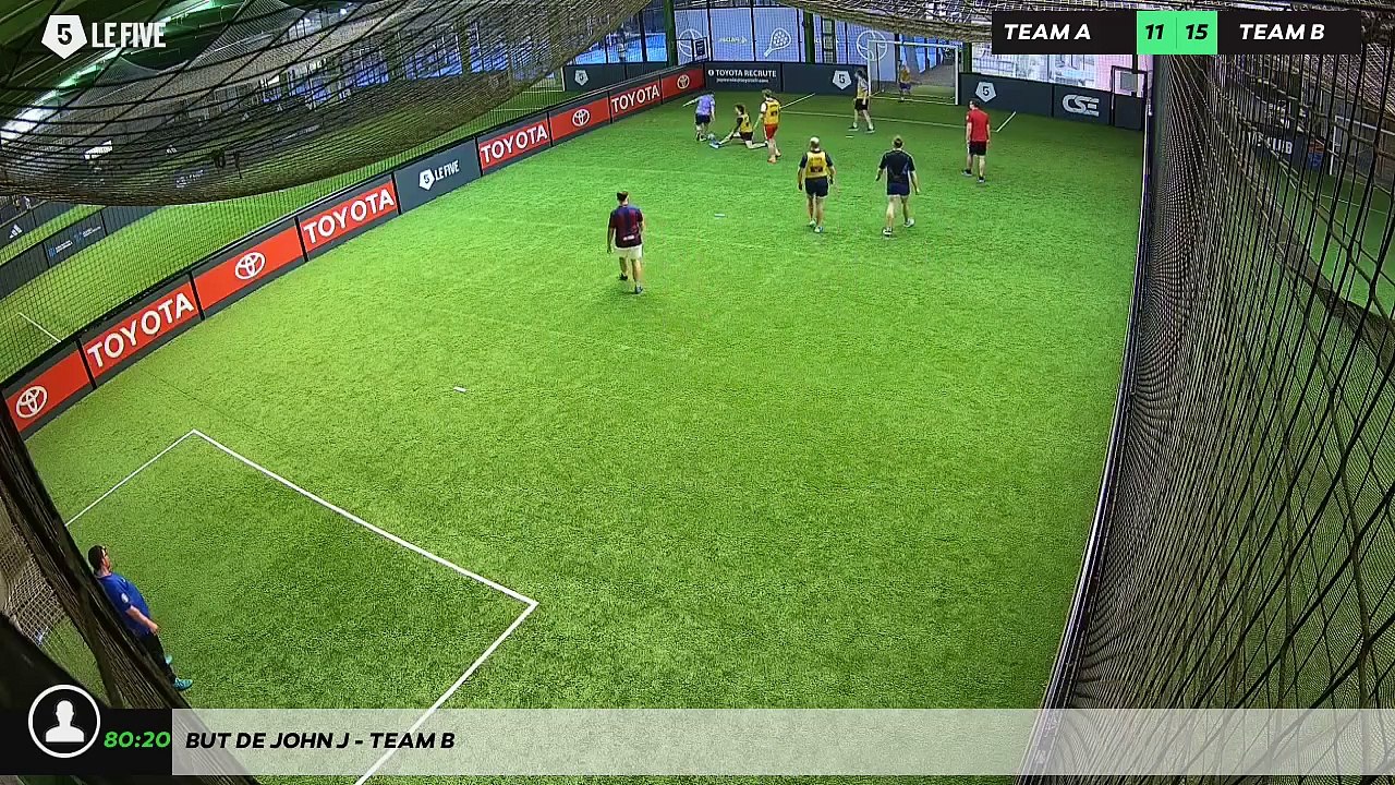But de John J - Team B