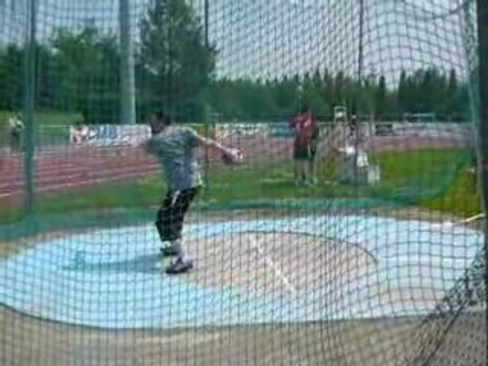 Athlé lancer disque interclubs Pierre 36,73m