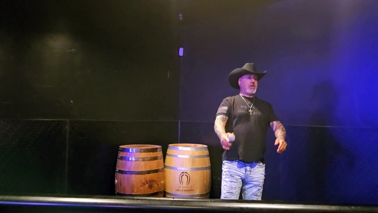 THE REMBRANTS - I'LL BE THERE FOR YOU (THE THEME SONG FROM FRIENDS)