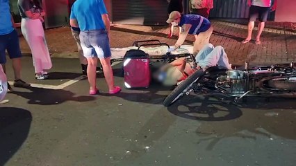 Motociclista fica ferido em acidente com Renault Clio no São Cristóvão