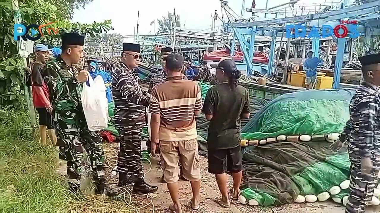 Personil Pos TNI AL Pemalang Santuni Anak Yatim dan Bagikan Ratusan Makanan tanggal