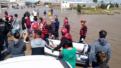 Inundación en Argentina deja 16 muertos y USD 400 millones en daños