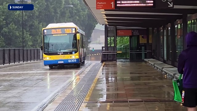 Flood warnings in place for south-east Queensland and parts of NSW
