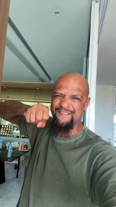 Felipe Melo'dan paylaşım!