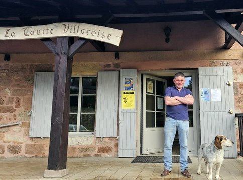 Cet artisan de Dordogne rouvre la boulangerie de son enfance : ça sent le bonheur