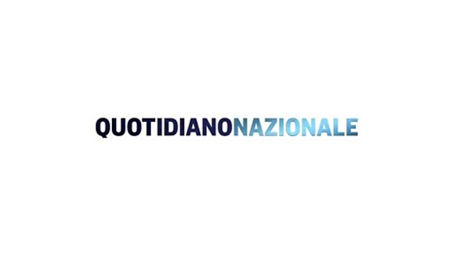 Napoli, autocisterna si ribalta sulla Tangenziale: stop al traffico