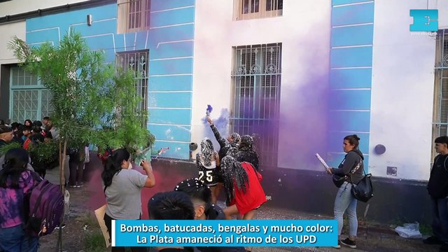 Bombas, batucadas, bengalas y mucho color, La Plata amaneció al ritmo de los UPD