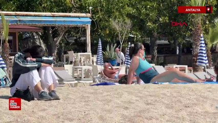 Antalya Alanya’da sıcak hava; sahiller doldu
