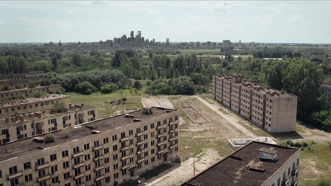 Silent Zone Trailer (2) DF