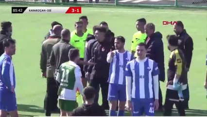 Amatör maçta ortalık karıştı! Futbolcudan hakeme yumruklu saldırı