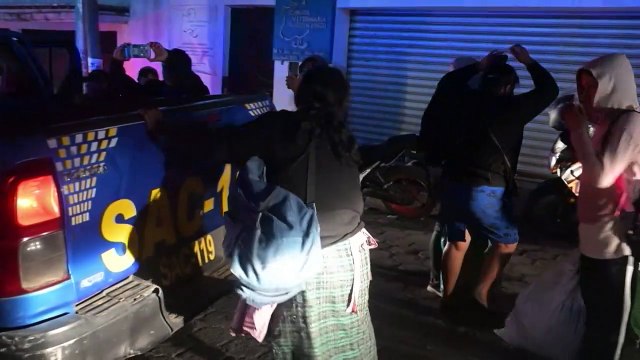 Casi un millar de evacuados en Guatemala por erupción del volcán de Fuego