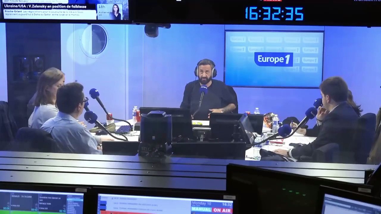 Cyril Hanouna - « Lorsque l'Ukraine bombardait les populations russophones dans le Donbass, l'Europe n'a pas bougé le petit doigt » rappelle John, auditeur d'Europe 1
