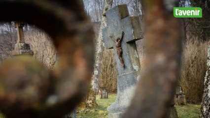 Un vieux cimetière “marin” désaffecté à explorer à Mortehan