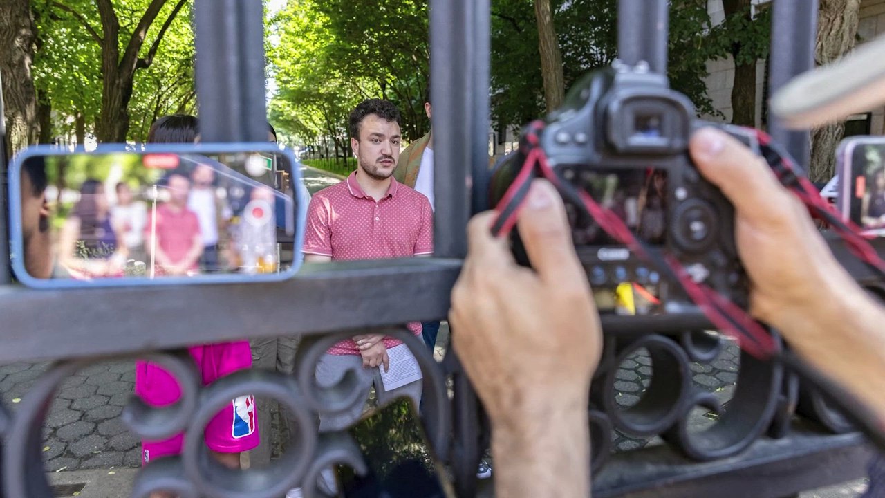 'Green card holders have rights' - immigration lawyer on Mahmoud Khalil's arrest by ICE