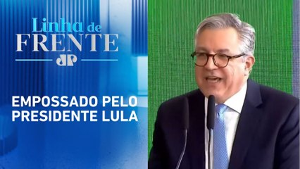 Padilha assume o Ministério da Saúde | LINHA DE FRENTE
