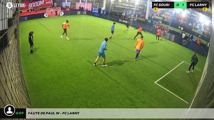 Faute de Paul W - FC LARNY