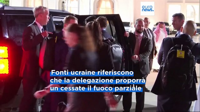 Ucraina, Zelensky in Arabia Saudita dal principe bin Salman: martedì colloqui con gli Usa a Gedda