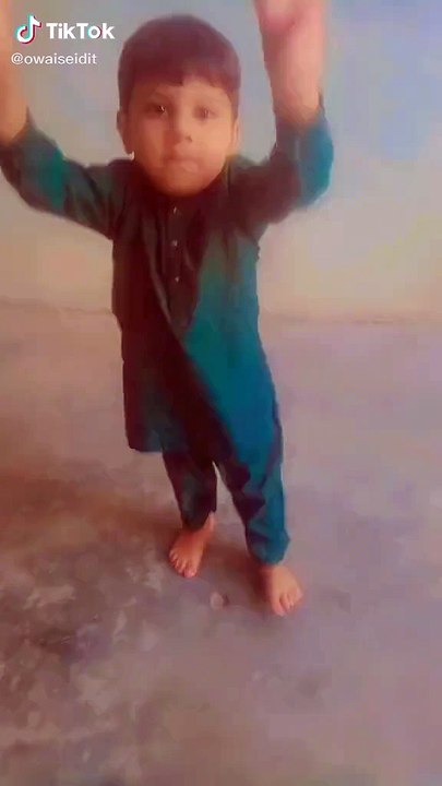Mr. Khan vds