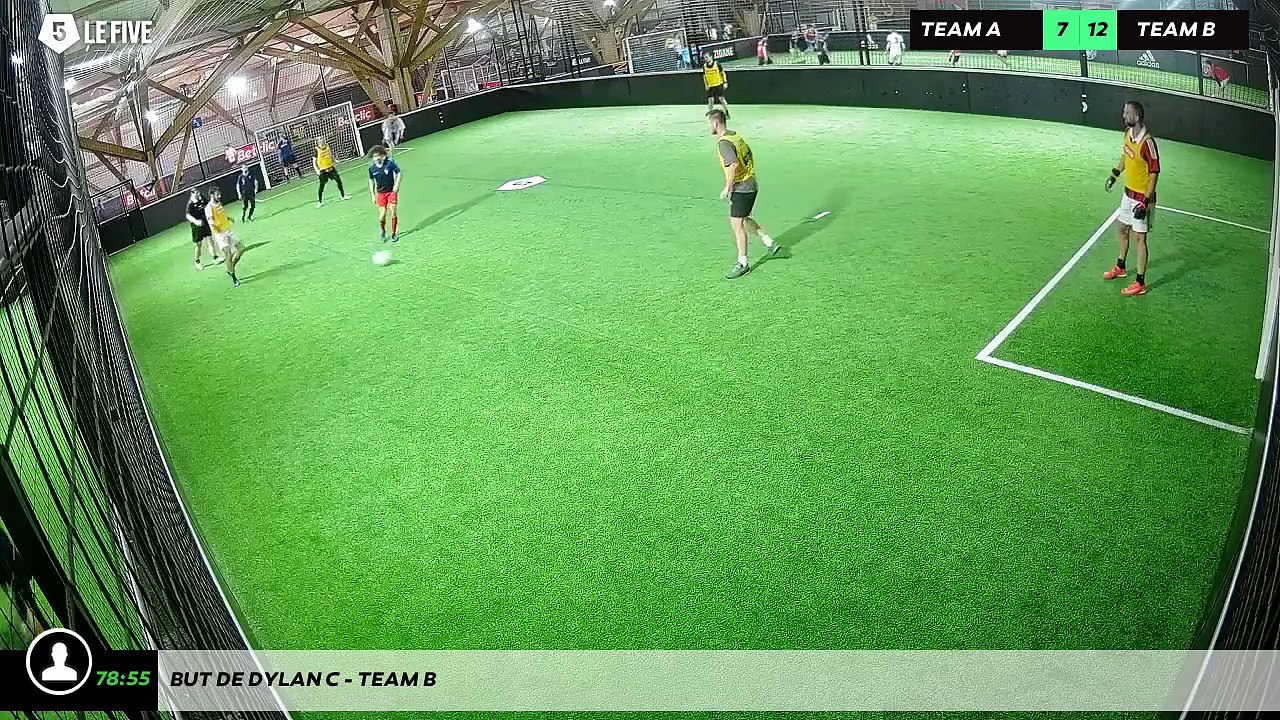 But de Dylan C - Team B