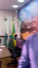Prefeitura anuncia pagamento do piso salarial para professores e aprova contratação de profissionais