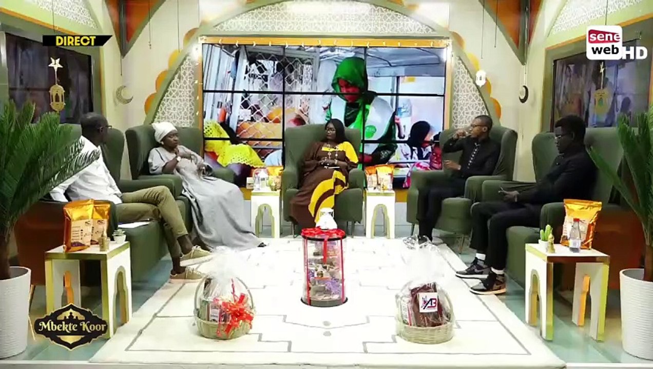 Mimi Touré confirme sa plainte et tire sèchement sur Thierno Alassane Sall