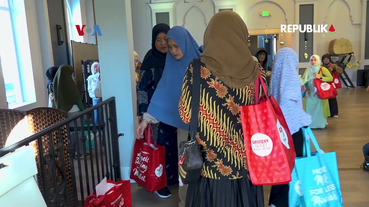 Beri Hantaran untuk Tetangga, Jadi Tradisi Masjid At-Thohir di Bulan Suci Ramadhan