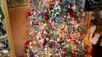 2022 Christmas Home Tour: Festive Decor Magic