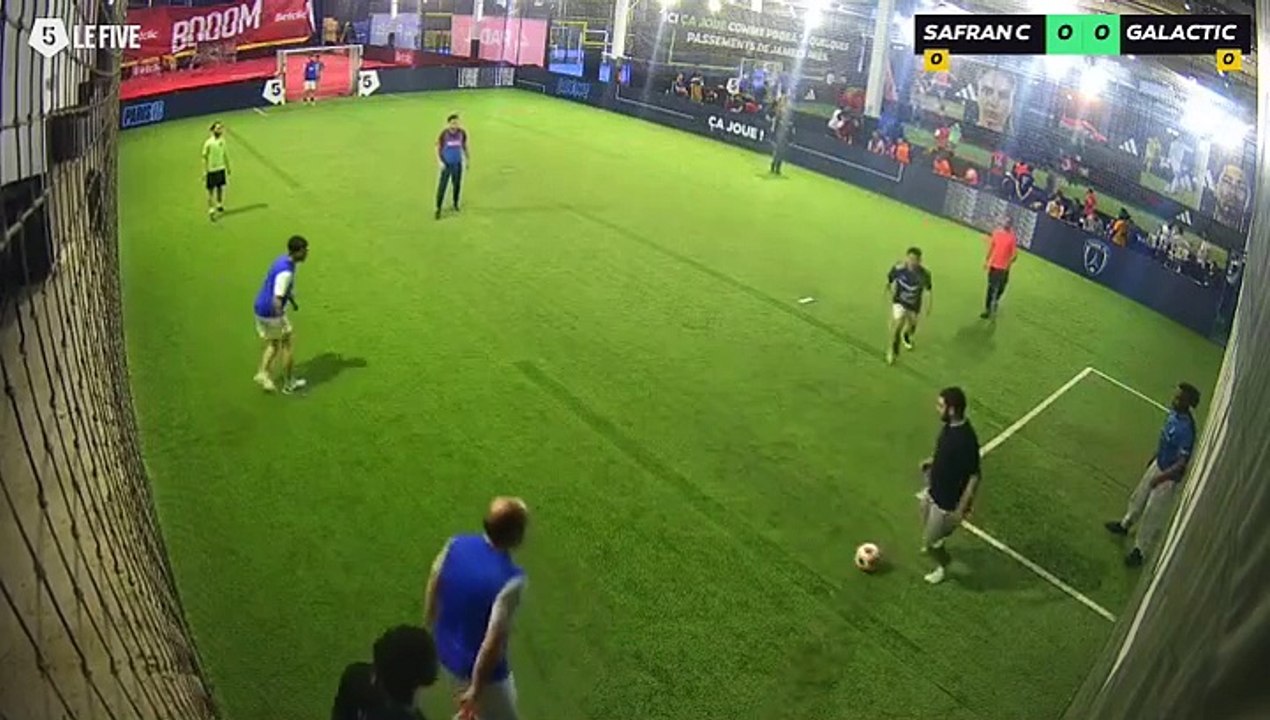 Safran Créteil - Galactic 94 10/03 à 22:13 - Football Terrain Paris FC (LeFive Créteil)