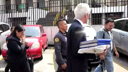 Periodista guatemalteco Zamora vuelve a prisión en medio de repudio internacional