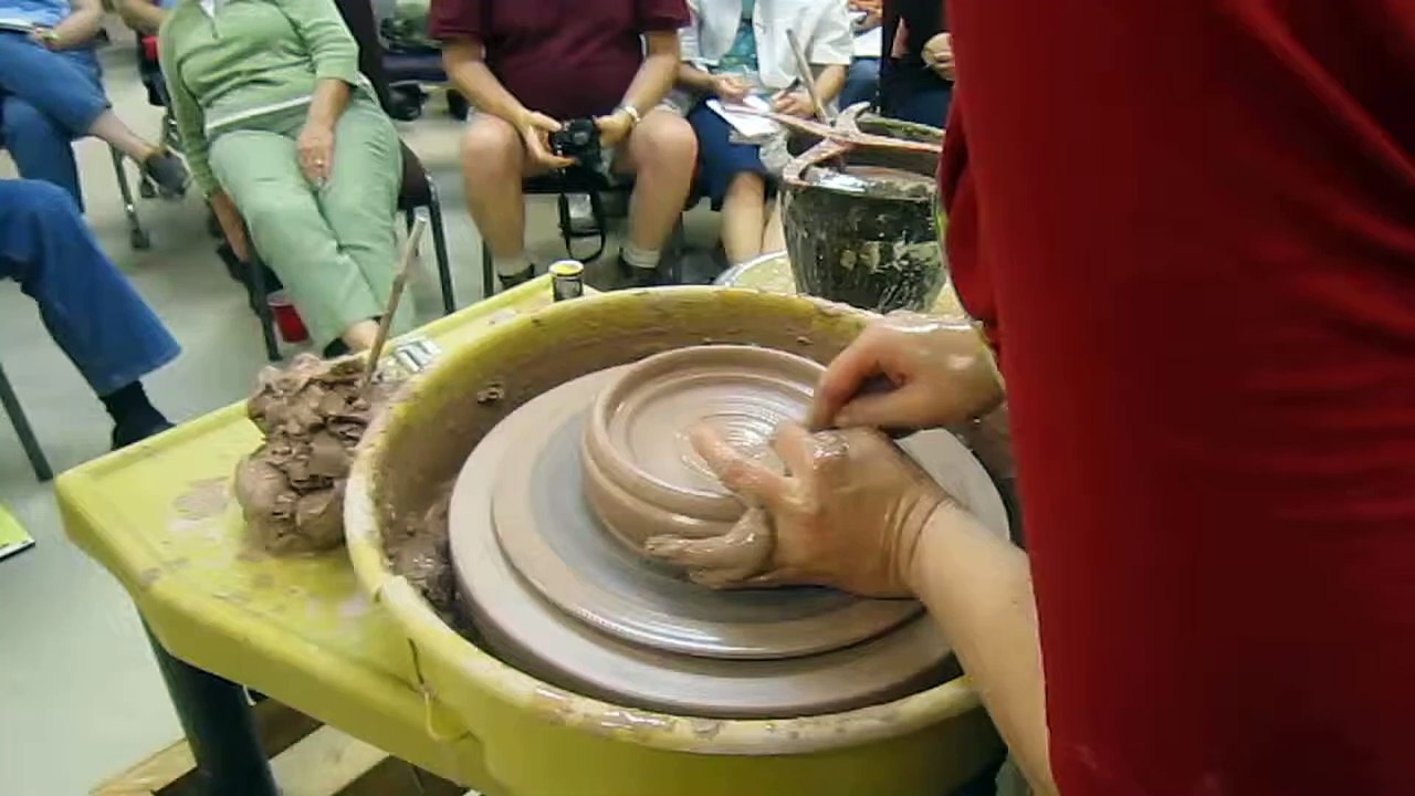 Adrienne Dellinger Large Lid