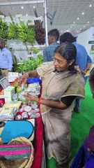 என் உயரம் இருக்கு இந்த வாழை தார்😱!! வாழை மரத்த Test Tube-ல வளர்க்குறாங்க😳!! | Trichy