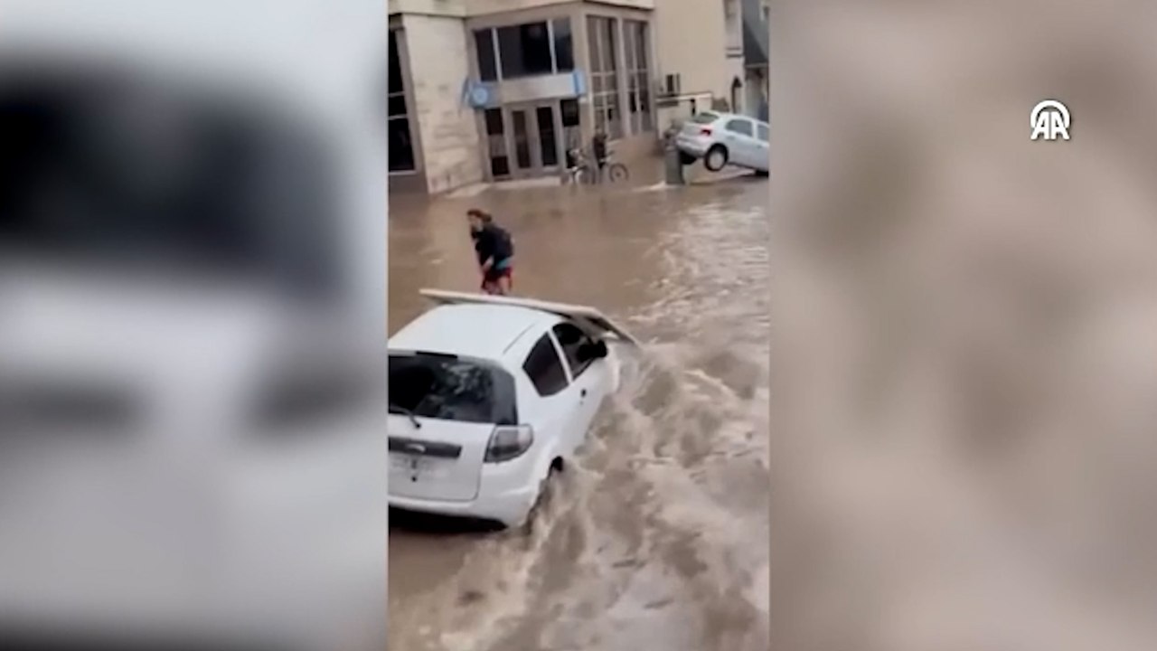 Arjantin'de şiddetli yağışların yol açtığı sellerde ölenlerin sayısı 16'ya yükseldi
