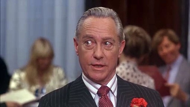 La Casa de las Sombras del Pasado 1983 Español España Castellano - House of the Long Shadows - Remastered