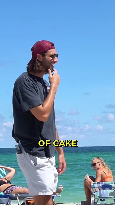 OH MY GOD look at that!.#pranks #crazy #comedy