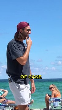 OH MY GOD look at that!.#pranks #crazy #comedy