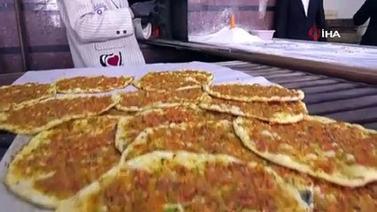 Film çekimi değil: Bunlar da takım elbiseli fırıncılar