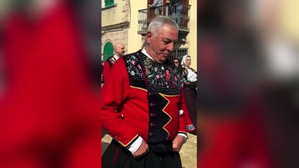 S'Ischiglia di Bonorva, le immagini spettacolari delle Pariglie tra la folla