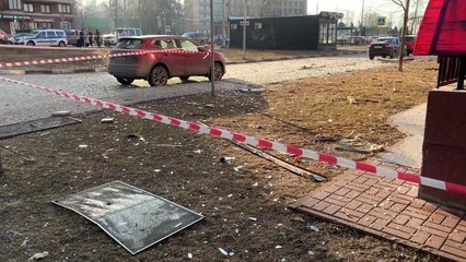 Ucrânia lança centenas de drones contra a Rússia